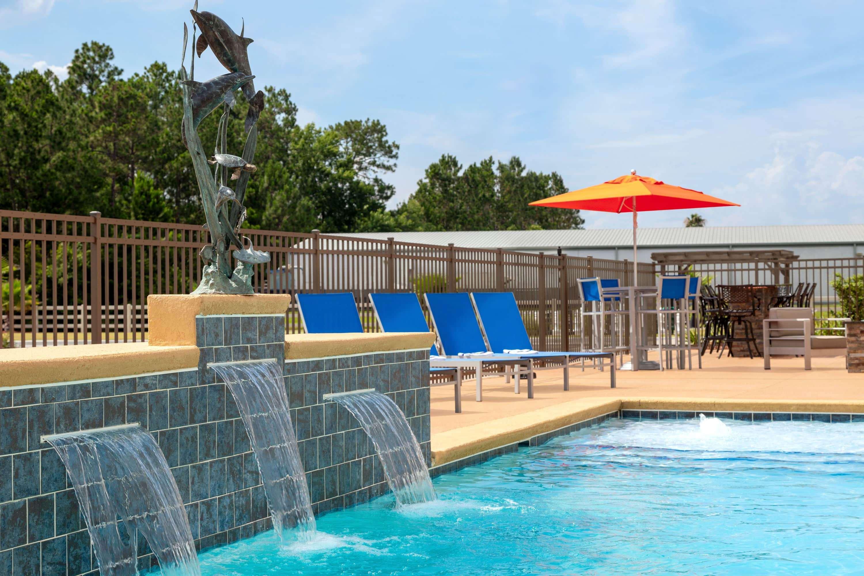 La Quinta Brunswick/Golden Isles Hotel Exterior photo